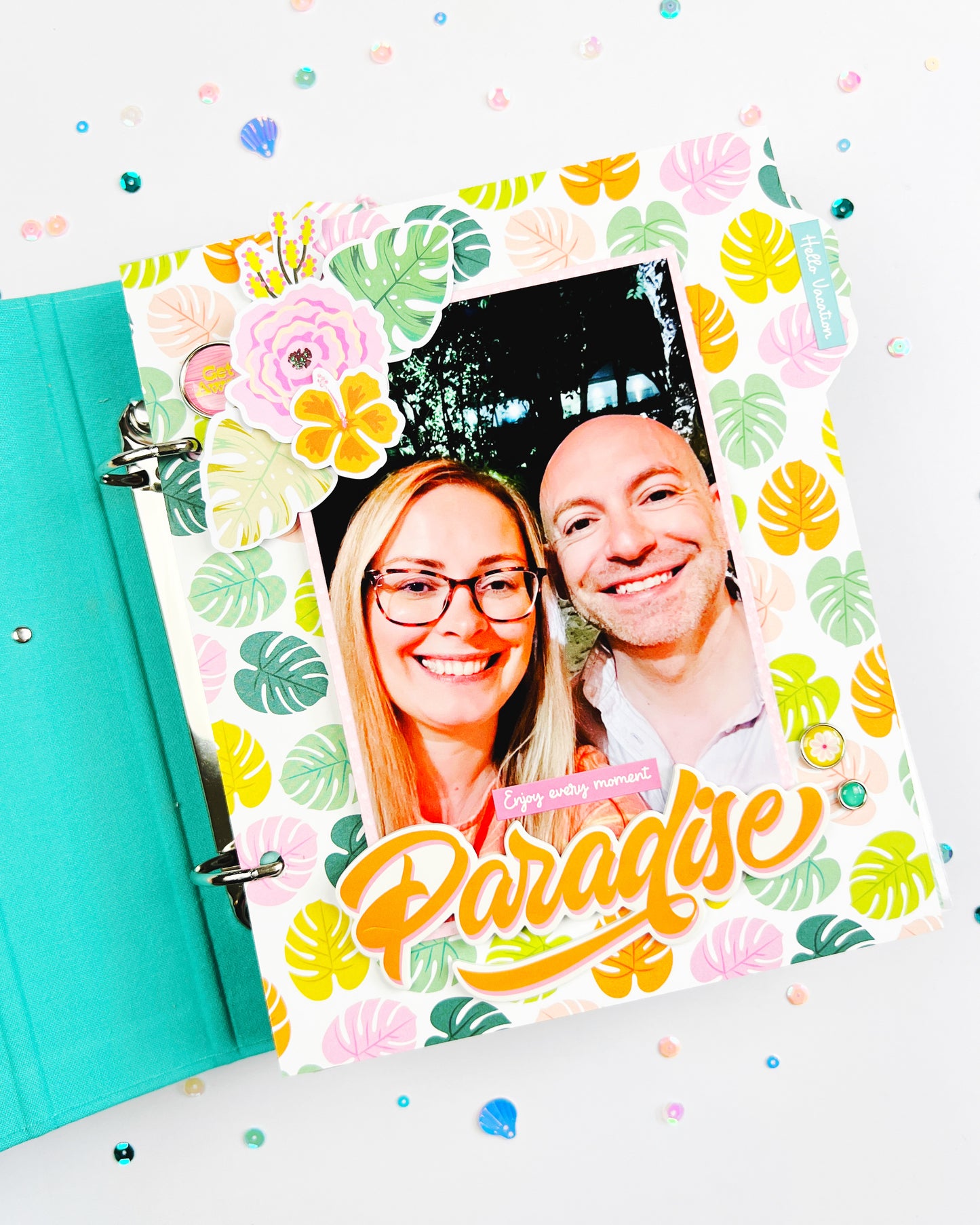 Summer Fling: A Crafty Escape- Event Box