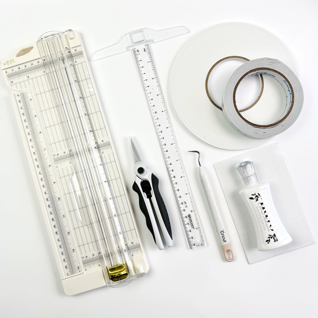 10 Scrapbooking Tools Every Beginner Needs (And What I Actually Use)